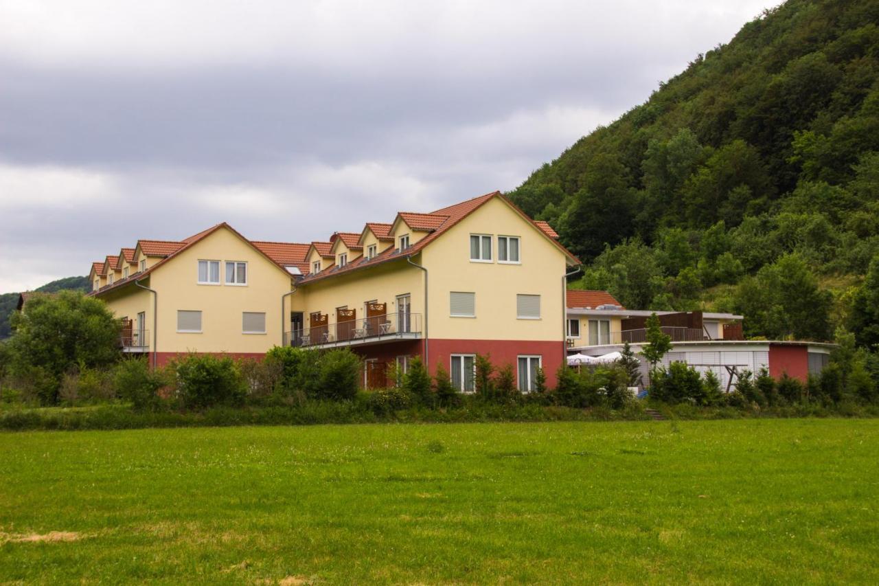 Hotel Restaurant Talblick Bad Ditzenbach Eksteriør bilde