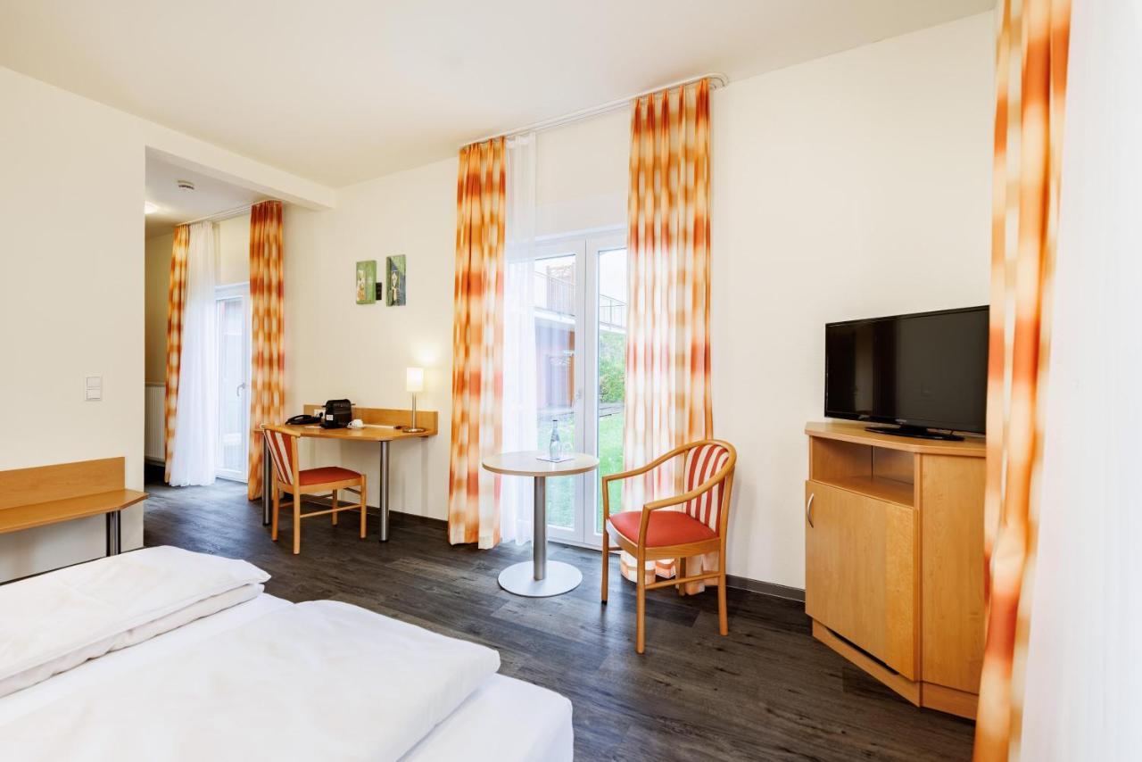Hotel Restaurant Talblick Bad Ditzenbach Eksteriør bilde