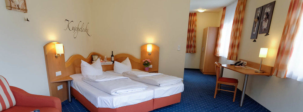 Hotel Restaurant Talblick Bad Ditzenbach Eksteriør bilde