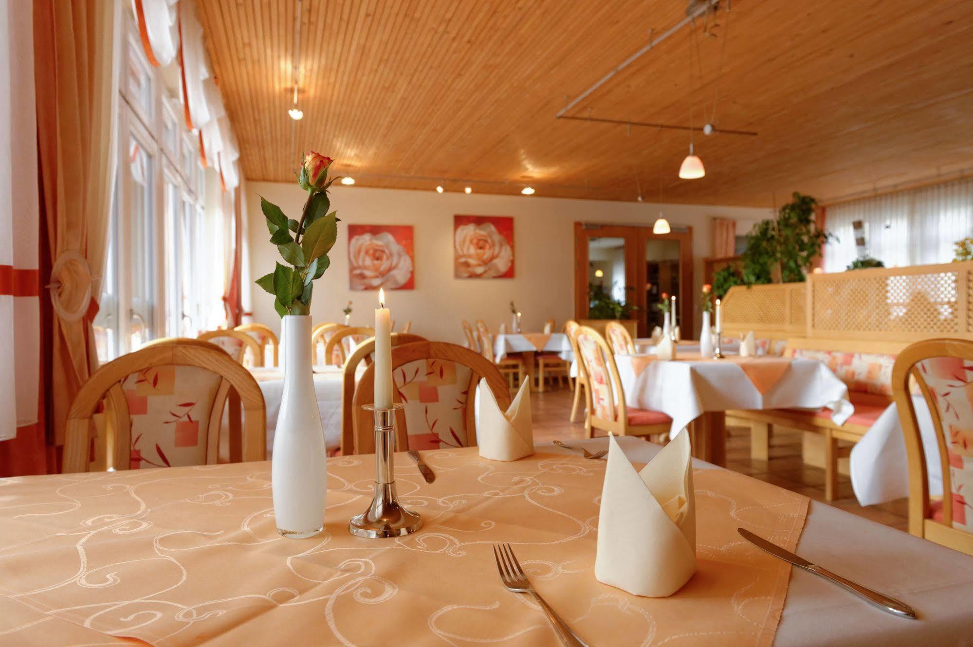 Hotel Restaurant Talblick Bad Ditzenbach Eksteriør bilde