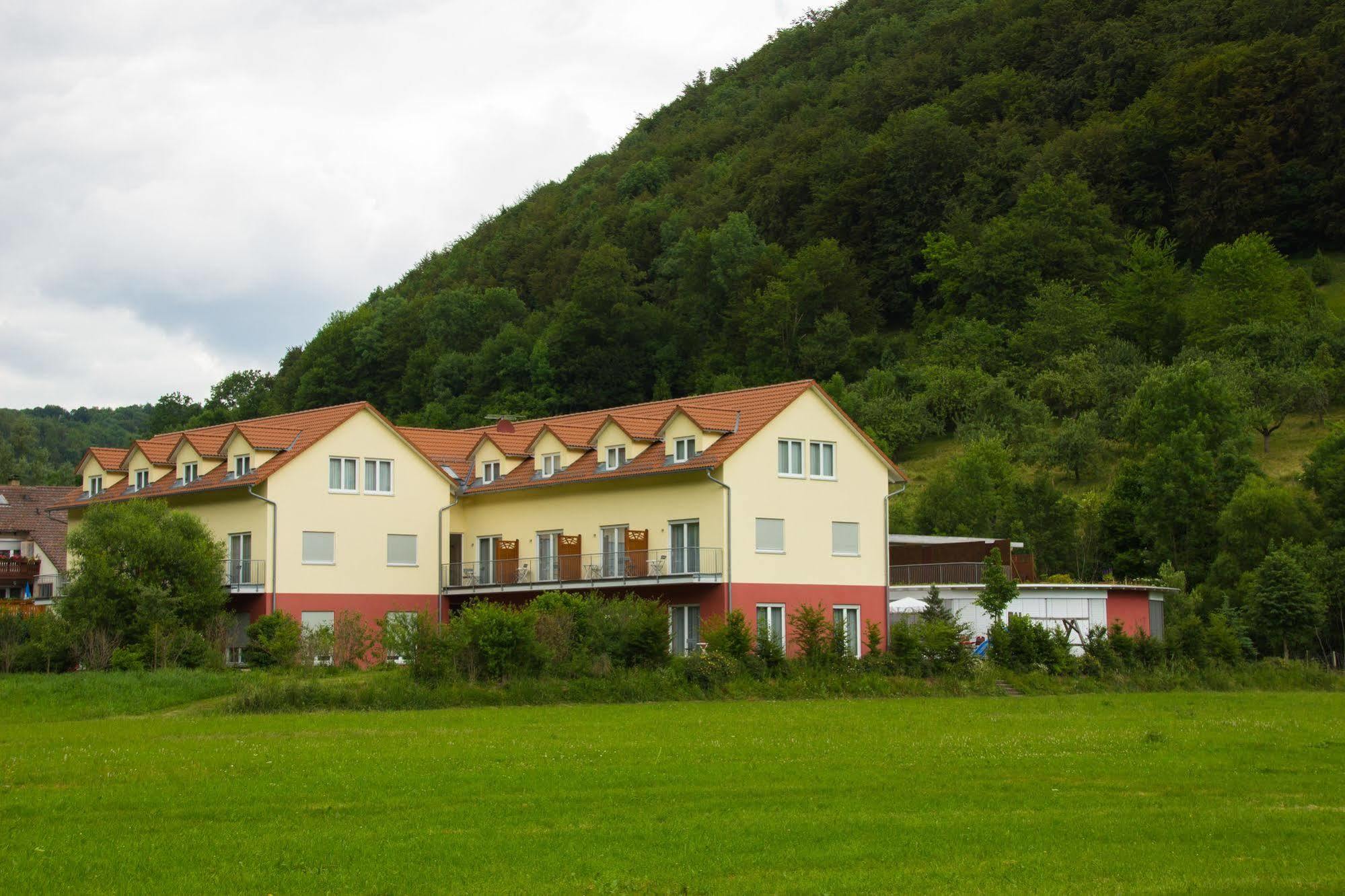 Hotel Restaurant Talblick Bad Ditzenbach Eksteriør bilde
